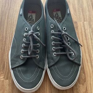 Grey w/checker low top vans-size 11
